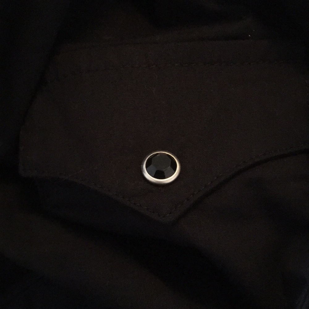 Long sleeved black snaps wranglers western shirt - Picture 4 of 4